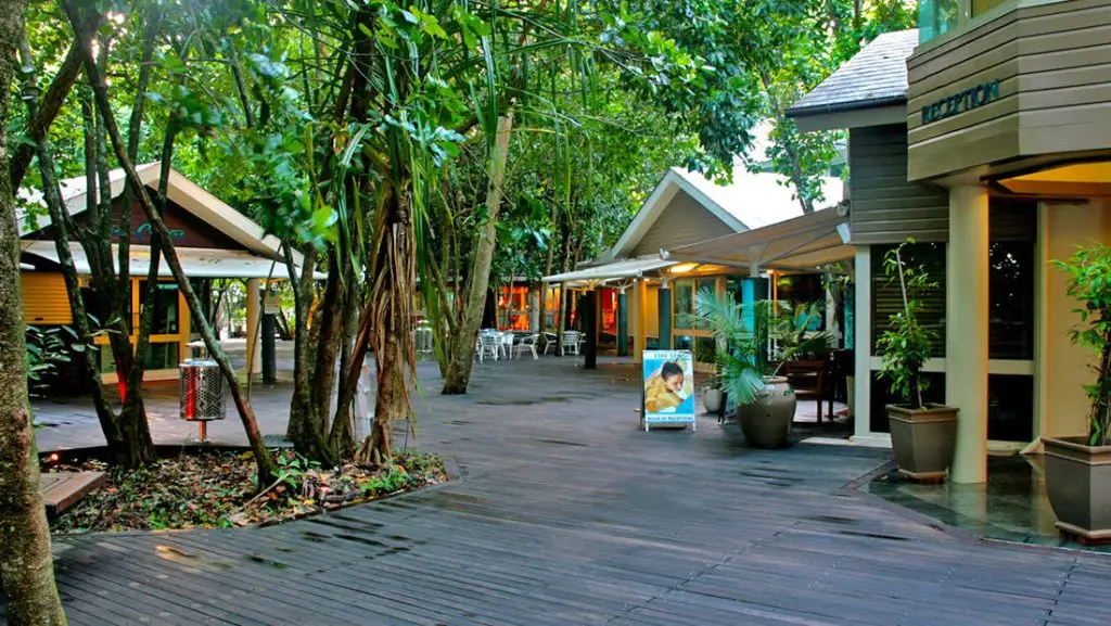 GI Resort Pool